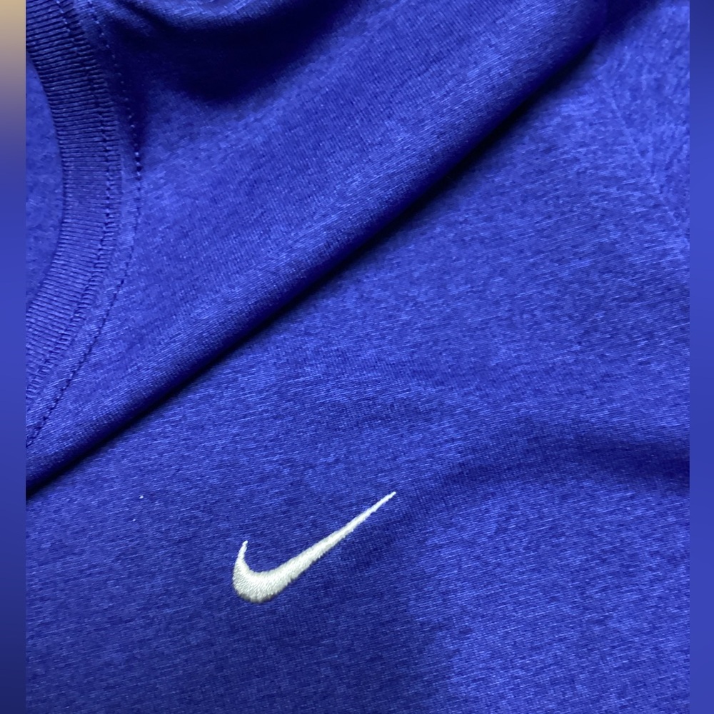Nike dri fit Shirt Women Royal Blue Size Large - Picture 6 of 7
